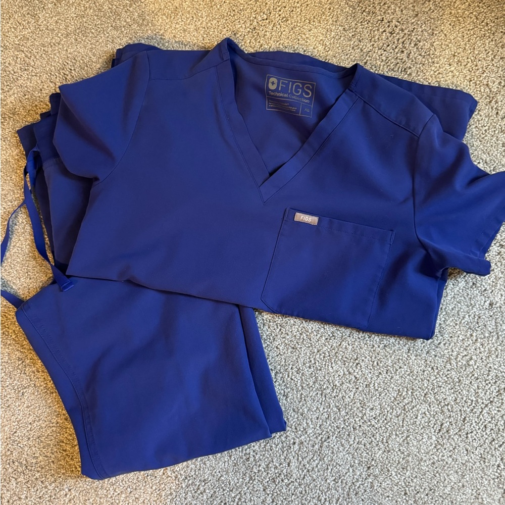 Figs blue limited edition scrubs